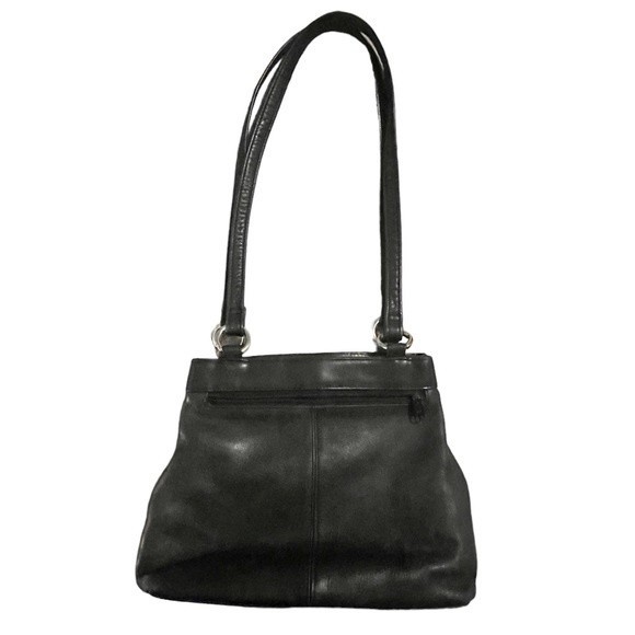 Tignanello Handbags - Tignanello Black Leather Classic Shoulder Bag Handbag Purse